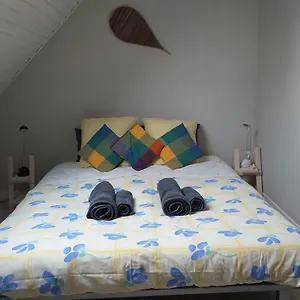 La Lomen Couette-café Lauzach